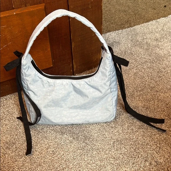 BAGGU x SANDY LIANG top handle bow bag - Picture 2 of 5